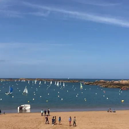 Apartment Dans Les Bras De Neptune - Plage De Trestraou - Piscine - Linge Compris - 4 A 5 Personnes *