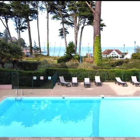 Dans Les Bras De Neptune - Plage De Trestraou - Piscine - Linge Compris - 4 A 5 Personnes * Perros-Guirec