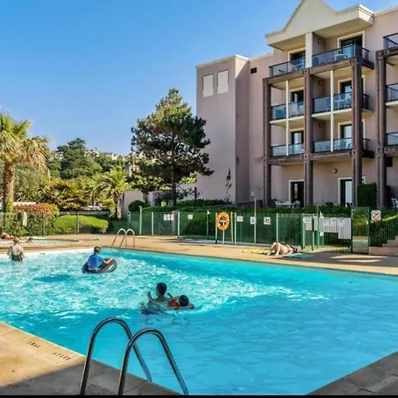 Dans Les Bras De Neptune - Plage De Trestraou - Piscine - Linge Compris - 4 A 5 Personnes